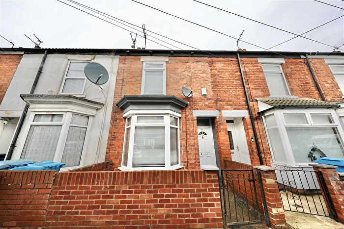 2 Bedroom Terraced House For Sale In Edgecumbe Street, Hull, HU5