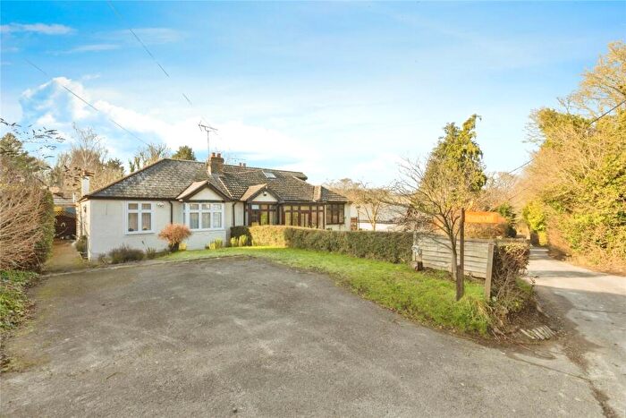 3 Bedroom Bungalow For Sale In Castle Hill, Fawkham, Kent, DA3