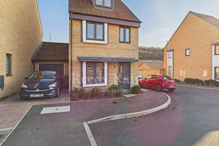 3 Bedroom Semi-Detached House To Rent In Castle Hill Drive, Ebbsfleet Valley, Swanscombe, Kent, DA10