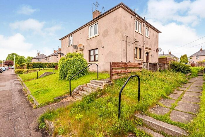 2 Bedroom Flat To Rent In Eldindean Road, Bonnyrigg, Midlothian, EH19