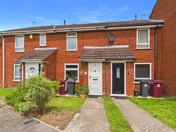2 Bedroom Terraced House For Sale In Wealden Way, Tilehurst, RG30