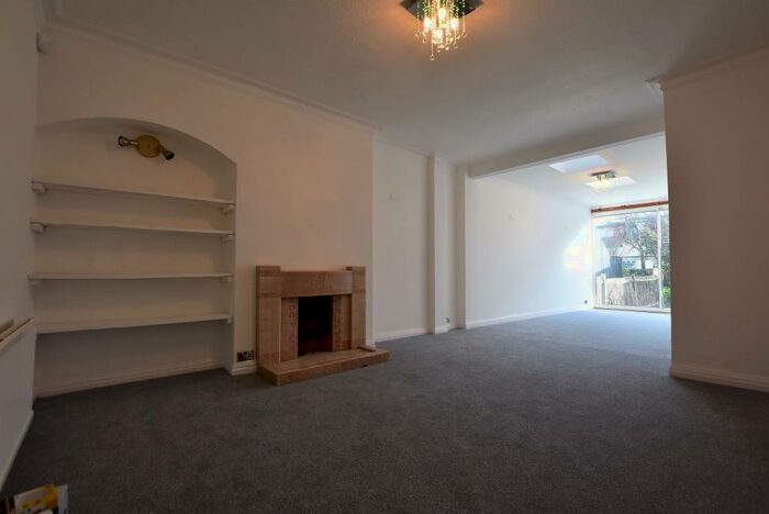 4 Bedroom Semi-Detached House To Rent In Alba Gardens, Golders Green, London, NW11