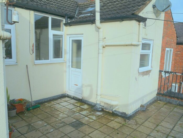 1 Bedroom Flat To Rent In Abbey Lane, Leicester, LE4