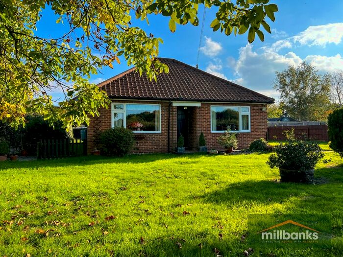 4 Bedroom Detached Bungalow For Sale In Norwich Road, Scoulton, Norwich, Norfolk, NR9
