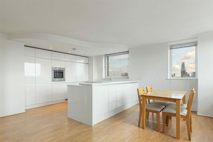 2 Bedroom Flat To Rent In The Perspective Building, Westminster Bridge Road, London, SE1