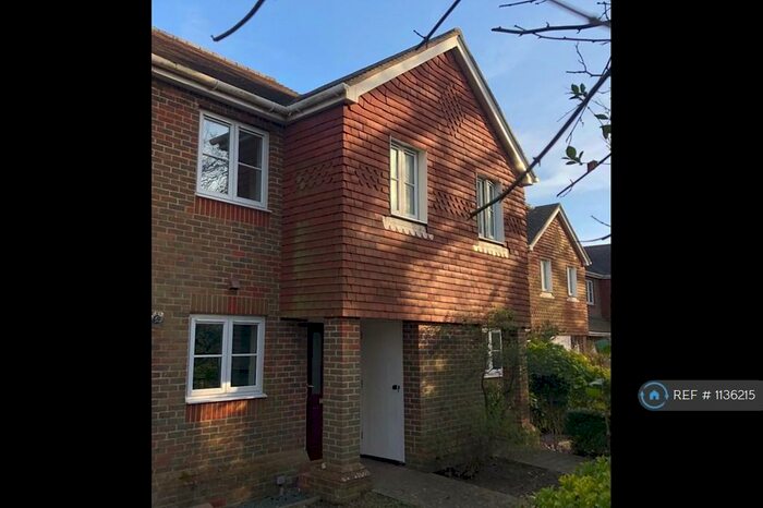 2 Bedroom Terraced House To Rent In The Foresters, Horsham, RH13