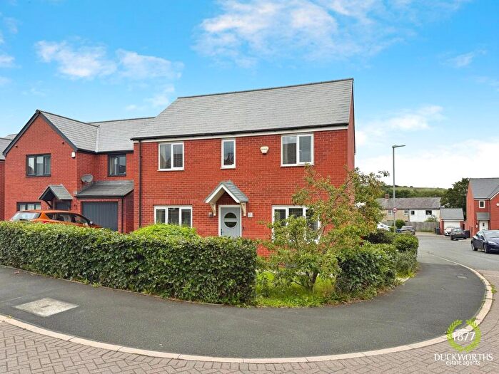 4 Bedroom Detached House For Sale In Hambledon Mill Park, Accrington, BB5