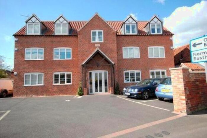 1 Bedroom Flat To Rent In Belvoir Court, Nottingham, NG13