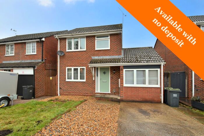 4 Bedroom Detached House To Rent In Trefoil Close, Waterlooville, PO7