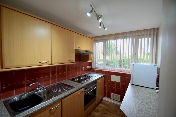 Studio To Rent In Fairlea Place, London W5