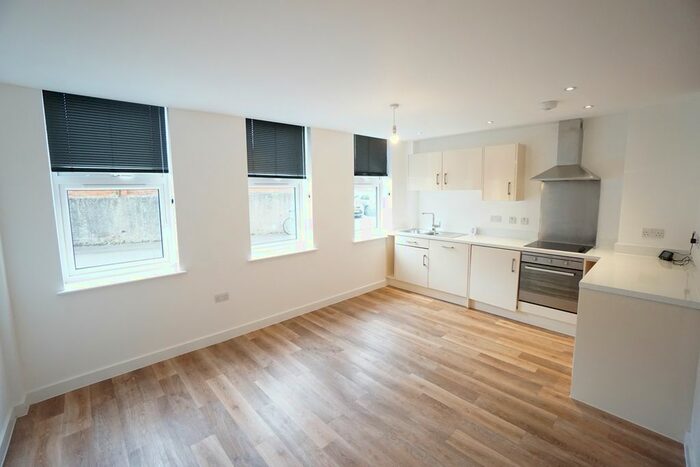 1 Bedroom Flat To Rent In Cheap Street, Newbury, RG14