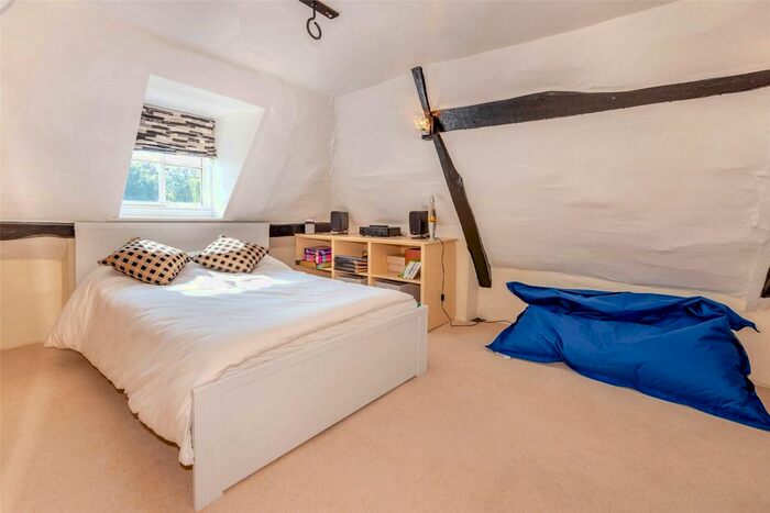 5 Bedroom Detached House For Sale In Billingbear Lane, Binfield, Bracknell, Berkshire, RG42