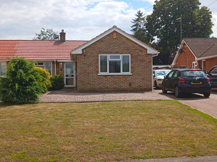 3 Bedroom Semi-Detached Bungalow For Sale In Charles Cope Road, Orton Waterville, Peterborough, PE2