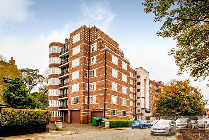 1 Bedroom Apartment For Sale In Moor Court, Westfield, Gosforth, Newcastle Upon Tyne, NE3