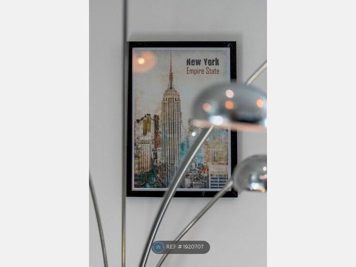 2 Bedroom Flat To Rent In Princes Court, Boscombe, Bournemouth, BH5