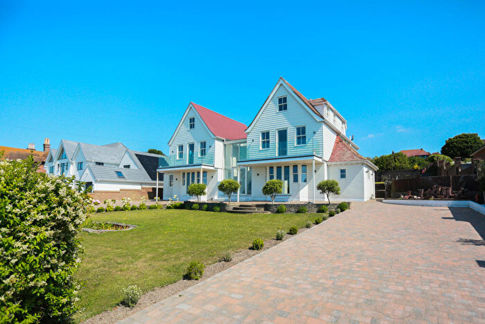 7 Bedroom Detached House For Sale In Roedean Way, Roedean, BN2