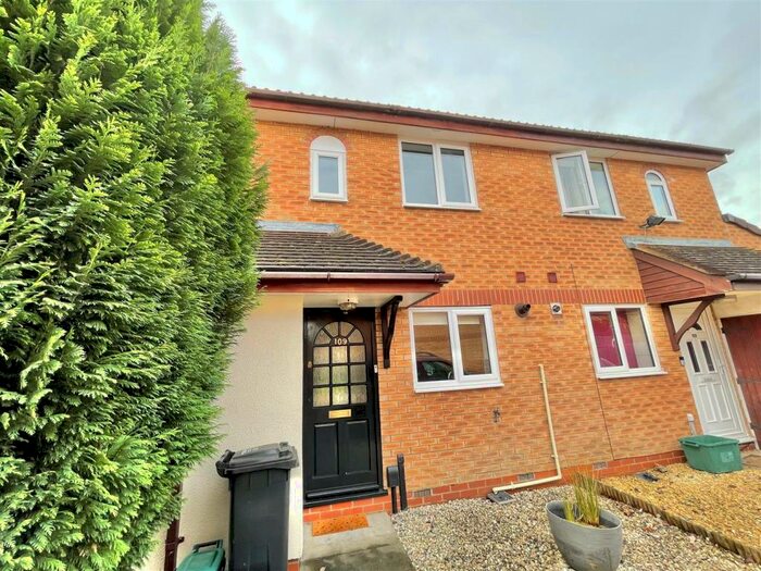 2 Bedroom Terraced House To Rent In Meadow Way, Bradley Stoke, Bristol, BS32