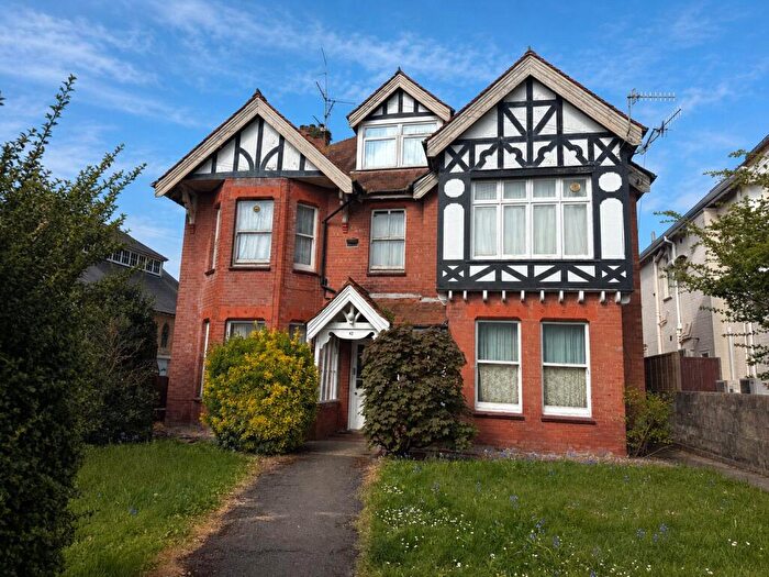 10 Bedroom Detached House For Sale In Alumhurst Road, Westbourne, Bournemouth, Dorset, BH4