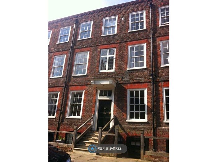 1 Bedroom Flat To Rent In Minor Canon Row, Rochester, ME1