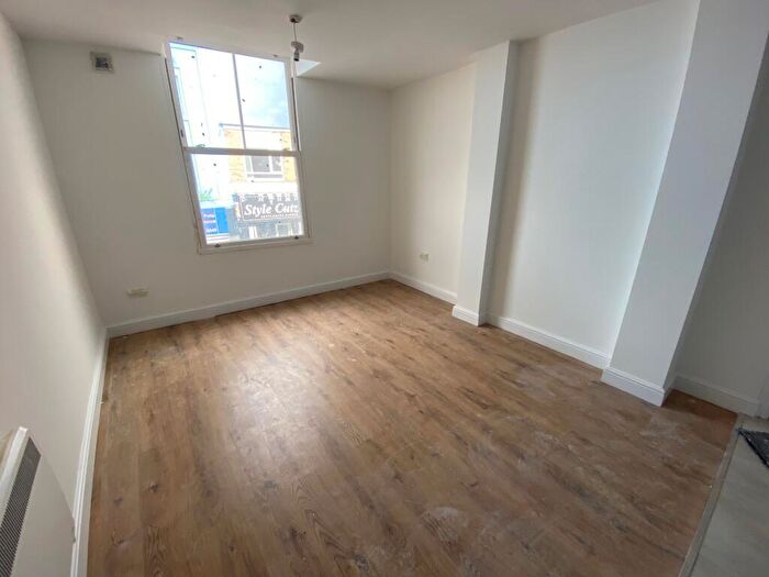 1 Bedroom Flat To Rent In Bath Street, Ilkeston, DE7