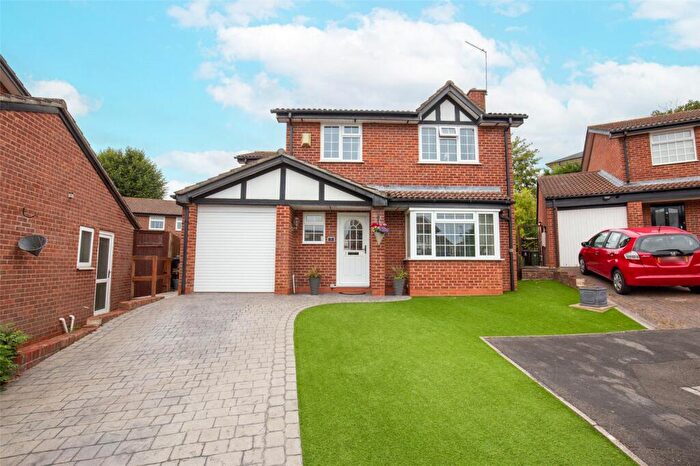 4 Bedroom Detached House For Sale In Cousins Close, Bristol, BS10