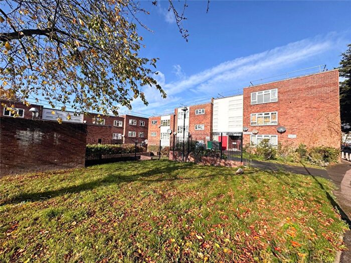 2 Bedroom Flat For Sale In Nagle Close, Walthamstow, E17