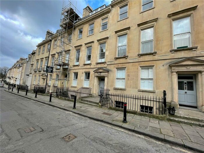 3 Bedroom Terraced House To Rent In Rivers Street, Bath, Somerset, BA1