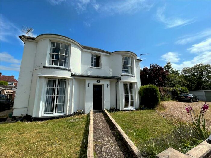 1 Bedroom Apartment To Rent In St Clements House, St Clements Close, Romsey, Hampshire, SO51