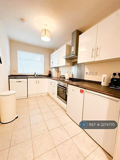 4 Bedroom Flat To Rent In Sancroft Street, London, SE11