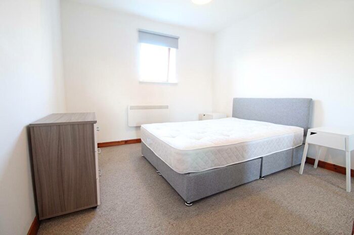 1 Bedroom Flat To Rent In Park Road Court, Aberdeen, AB24