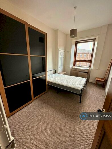 1 Bedroom Flat To Rent In Calder Street, Glasgow, G42