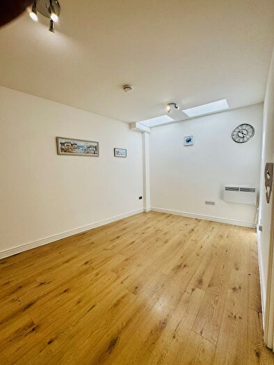 1 Bedroom Flat To Rent In London, E13