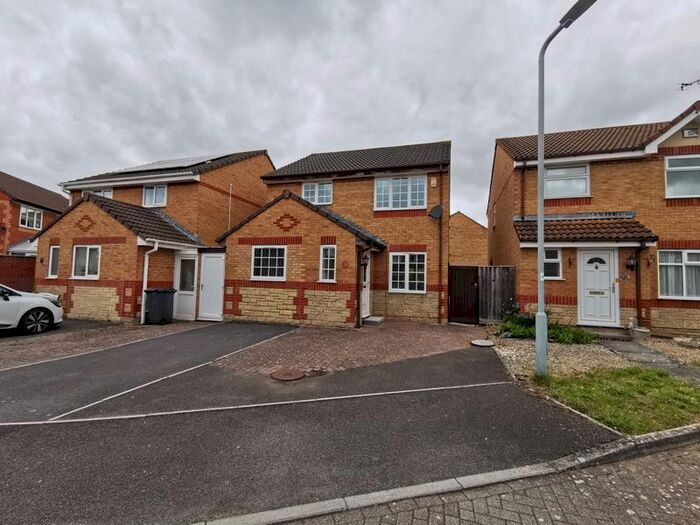 3 Bedroom Detached House To Rent In Stanley Close, Bridgwater, TA6