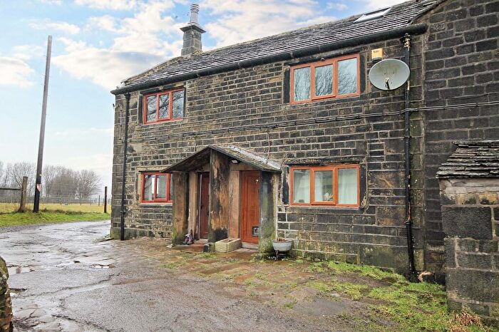 1 Bedroom Cottage To Rent In Rough Side Lane, Todmorden, OL14