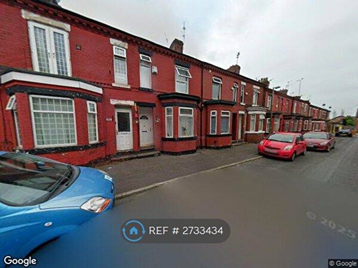 3 Bedroom Terraced House To Rent In Grange Street, Salford, M6
