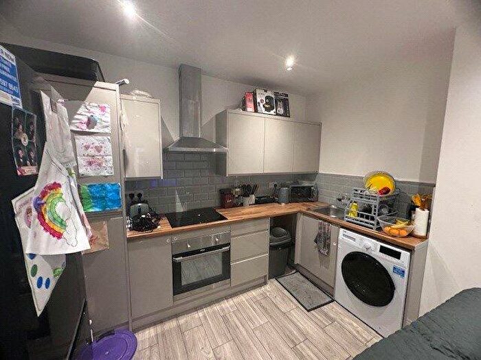 2 Bedroom Apartment To Rent In High Street, Ruislip, Greater London, HA4