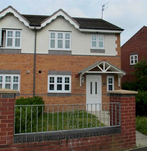 3 Bedroom Semi-Detached House To Rent In Fender Way, Prenton, CH43