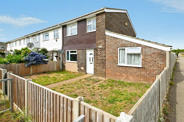 4 Bedroom End Of Terrace House For Sale In Wingfield, King's Lynn, PE30
