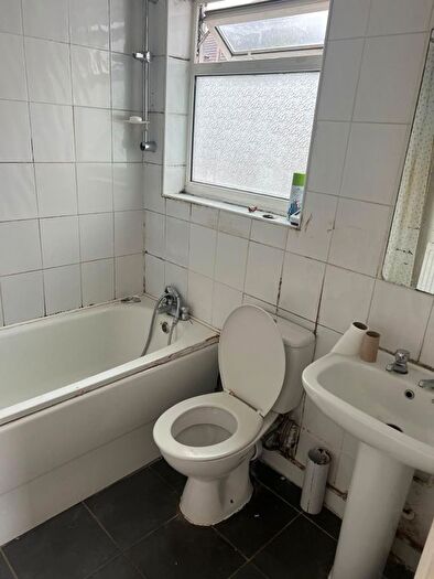 1 Bedroom Flat To Rent In Biscott Road, Luton, LU3