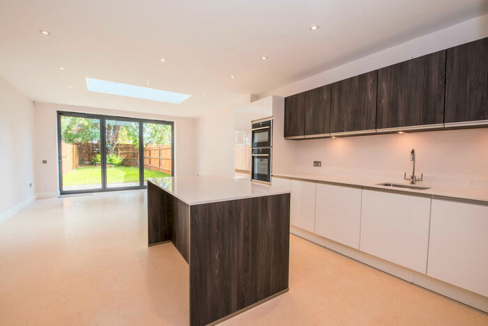 4 Bedroom House To Rent In Tudor Road, Kingston Upon Thames, KT2