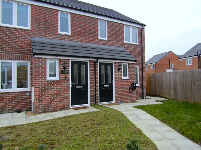 2 Bedroom Semi-Detached House To Rent In Shingle Way, Clacton-On-Sea, CO16