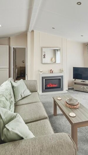 2 Bedroom Lodge For Sale In Rolston Road, Hornsea, East Riding Of Yorkshire, HU18