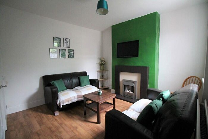 3 Bedroom Terraced House For Sale In Pavilion Crescent, Worthing Street, Hull, East Riding Of Yorkshire, HU5