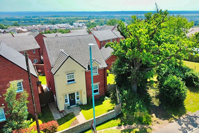 4 Bedroom Detached House For Sale In Highbrook Way, Lydney, GL15