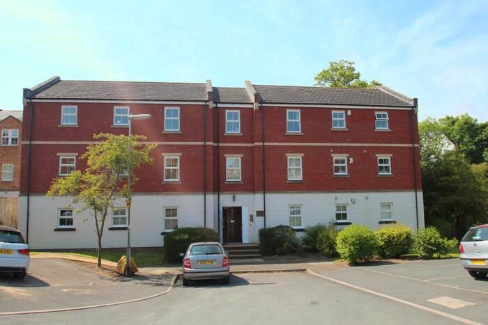 2 Bedroom Flat To Rent In Teale Drive, Chapel Allerton, Leeds, LS7