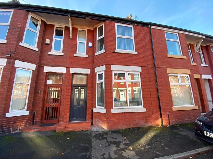 4 Bedroom Property To Rent In Wallace Avenue, Rusholme, £pppw, M14