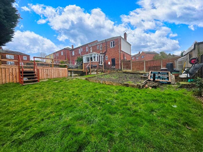 3 Bedroom Semi Detached House For Sale In Samuel Road, Barnsley, S75