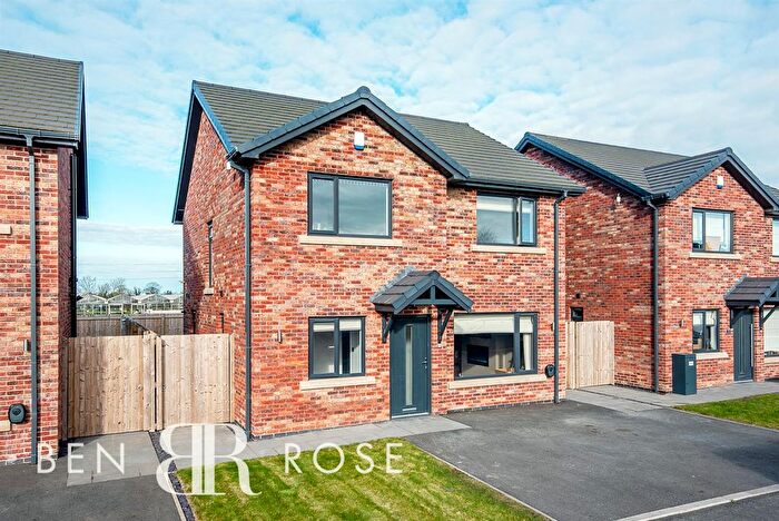 4 Bedroom Detached House For Sale In Little Gem Lane, Whitestake, Preston, PR4