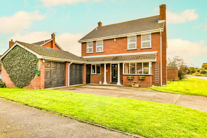 4 Bedroom Detached House For Sale In Leofric Close, Kings Bromley, Burton-on-Trent, DE13