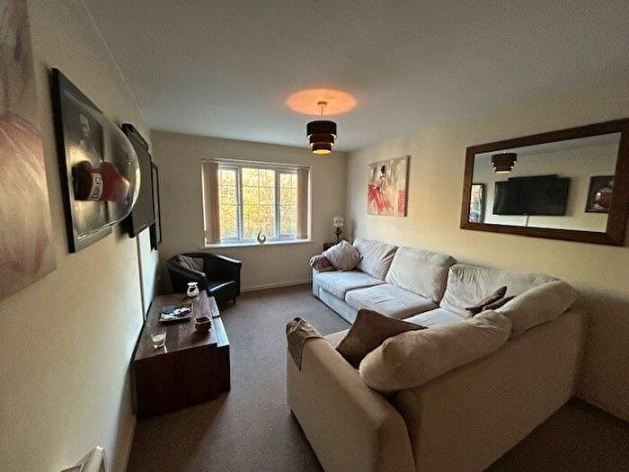 2 Bedroom Property To Rent In Robinson Road, Ellesmere Port, CH65